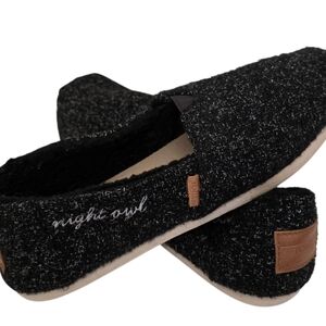 Toms Black and Brown Textured Loafers
